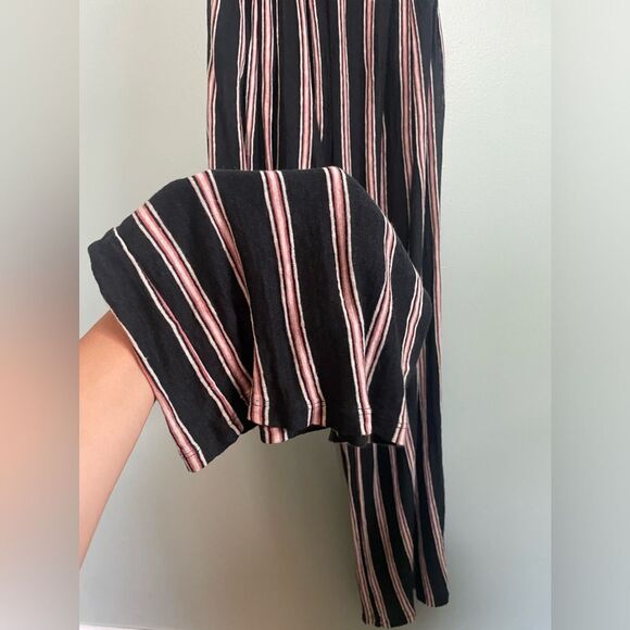 Joie Halter Black and Pink Striped Wide leg Cropped Jumpsuit SZ XXS - Picture 5 of 8